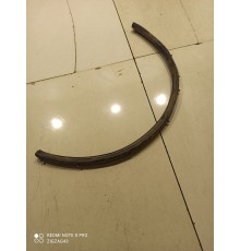 Уплотнитель(пыльник) накладки крыла(передний правый)