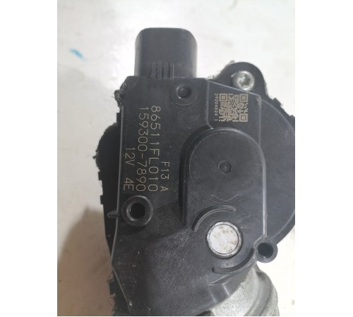 Моторчик стеклоочистителя передний