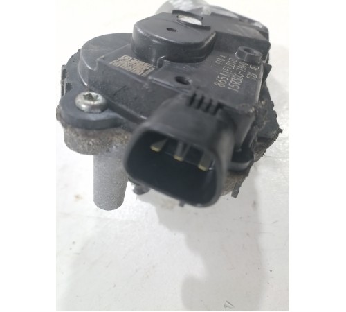 Моторчик стеклоочистителя передний