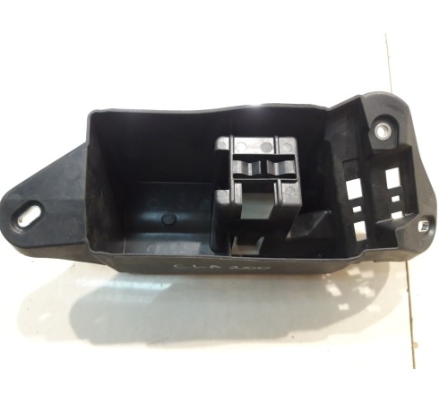 Крепление АКБ