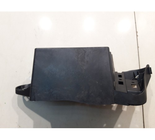 Крепление АКБ