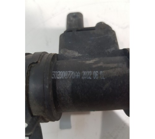 Патрубок радиатора с датчиком температуры