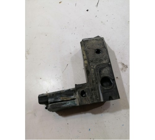 Уплотнитель жабо правый