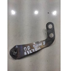 Кронштейн(крепление) катализатора правый