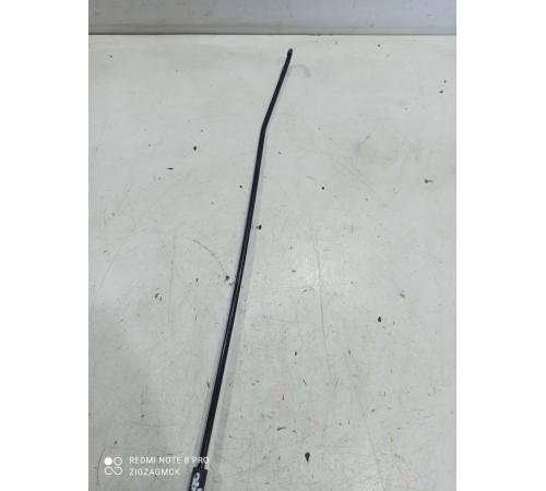 Держатель капота