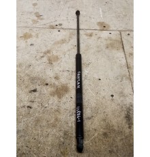 Амортизатор капота