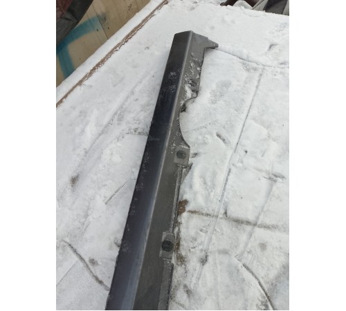 Накладка порога левая