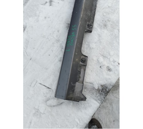 Накладка порога левая