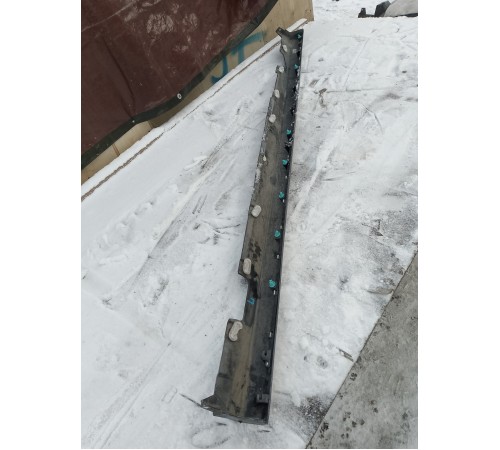 Накладка порога левая