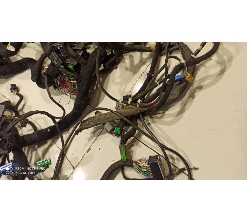 Электропроводка приборной панели