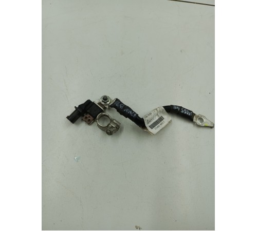 Клемма аккумулятора минусовая