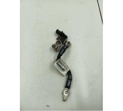 Клемма аккумулятора минусовая