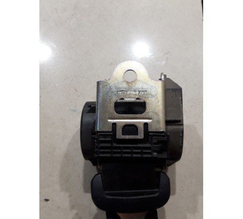 Ремень безопасности (задний правый)