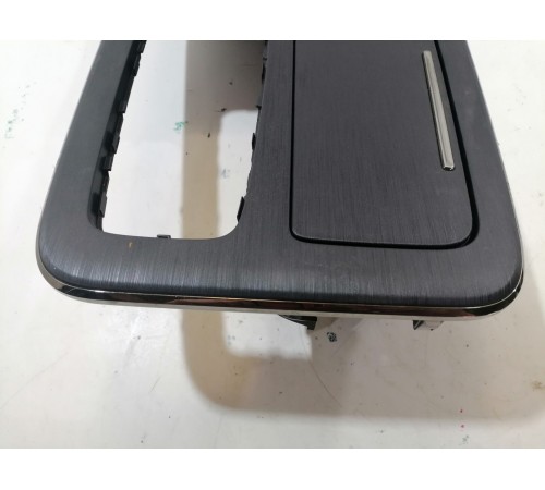 Накладка центральной консоли декоративная