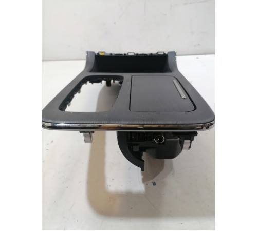 Накладка центральной консоли декоративная