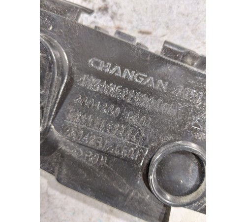 Кронштейн заднего бампера левый