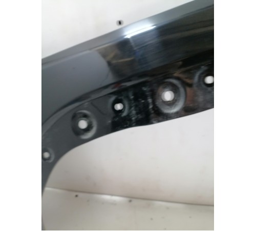 Крыло переднее левое