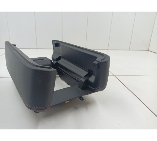 Подлокотник