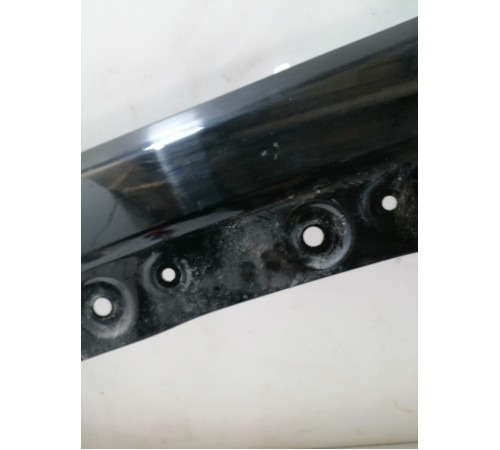 Крыло переднее левое