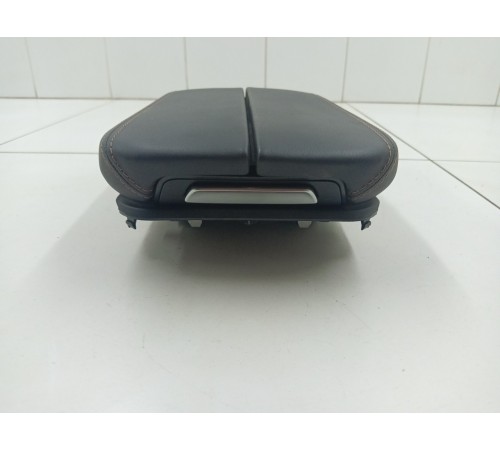 Подлокотник