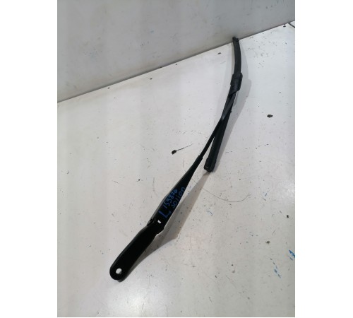 Стеклоочиститель левый