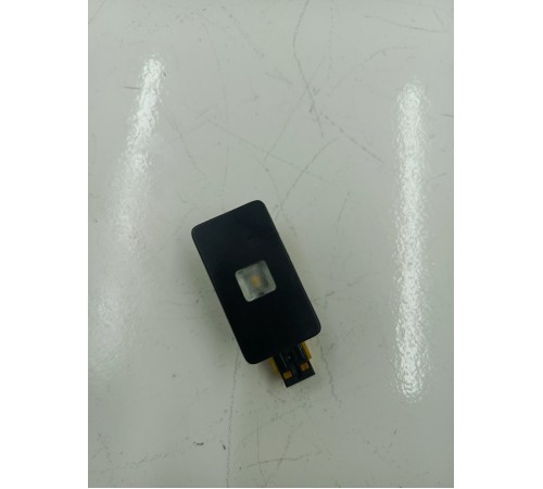 Плафон подсветки бардачка