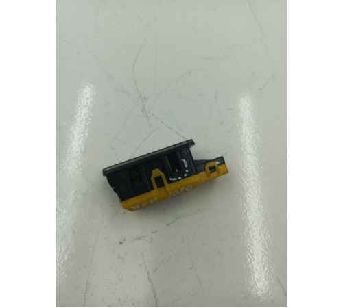 Плафон подсветки бардачка