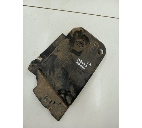 Защита антигравийная правая