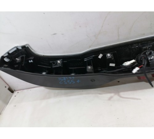 Спойлер крышки багажника