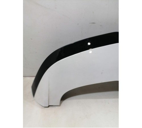 Спойлер крышки багажника