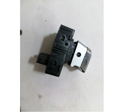 Кнопка стеклоподъемника