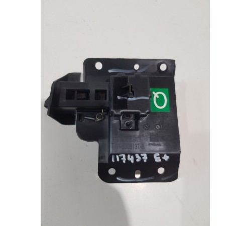 Ручка открывания бардачка