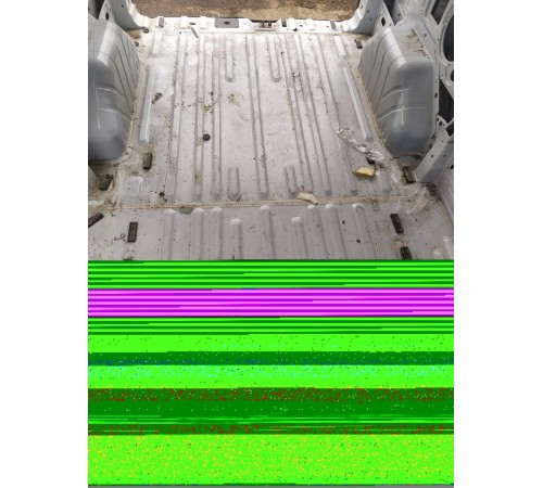 Пол кузова багажного отсека