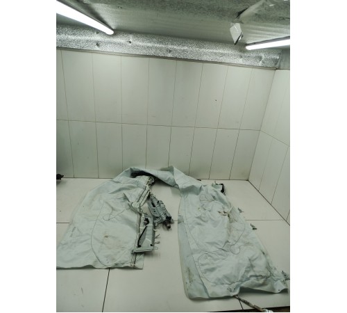 Подушка (шторка) безопасности правая