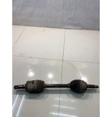 Полуось (привод) (передняя, левая)