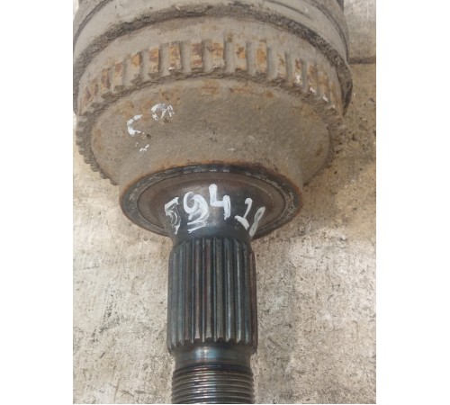 Полуось привод передний левый