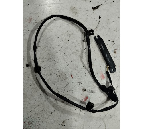 Антенна бесключевого доступа задняя