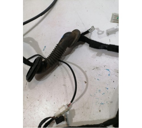 Электропроводка двери задняя правая