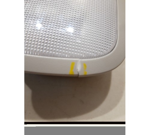 Плафон внутреннего освещения(задний)