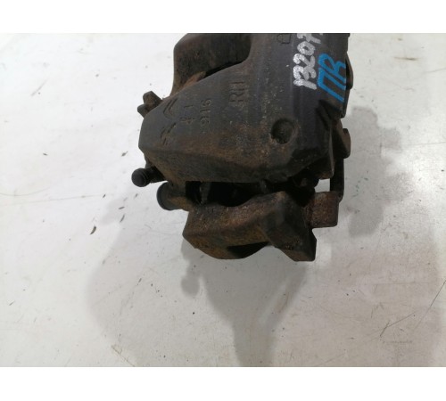 Суппорт передний правый