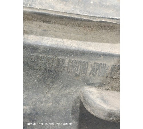 Уплотнитель двери передний правый