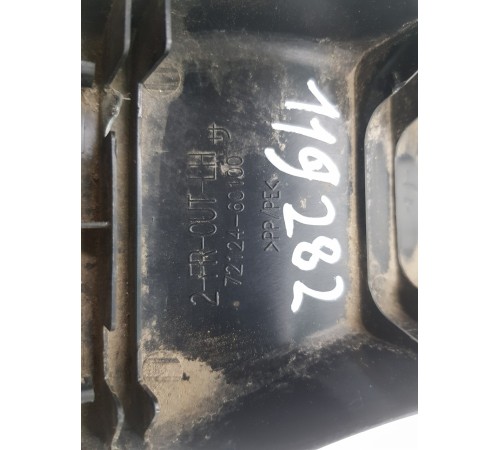 Накладка крепления сиденья передняя левая