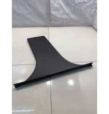 Обшивка центральной стойки (левая, нижняя)