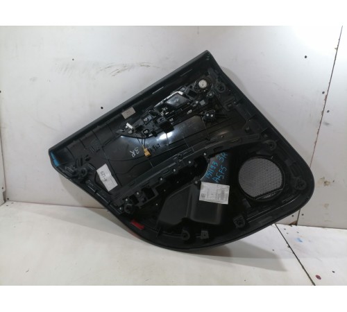 Обшивка двери задняя правая