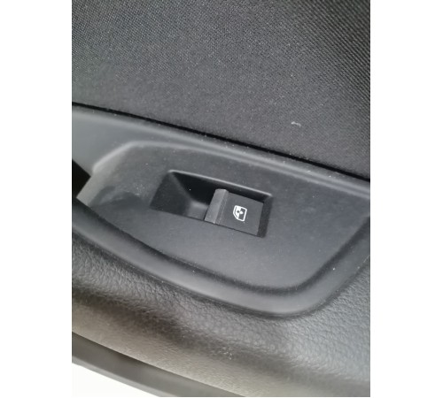 Обшивка двери задняя правая