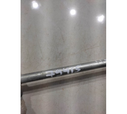 Стойка переднего стабилизатора