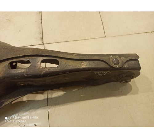 Рычаг подвески (задний, левый)