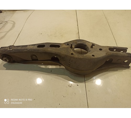 Рычаг подвески (задний, левый)