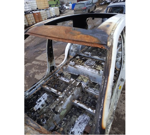 Крыша под люк