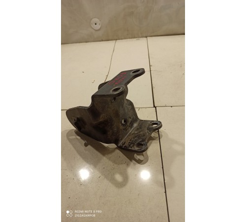 Кронштейн (блокировка) замка кабины задний